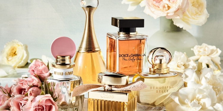 Принципи використання піраміди аромату під час вибору парфумів до свята (ФОТО)