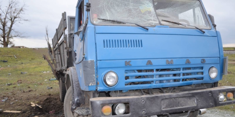 Під час ремонту водогону Дніпро-Миколаїв на міні підірвався автомобіль «Миколаївводоканалу» (ФОТО)