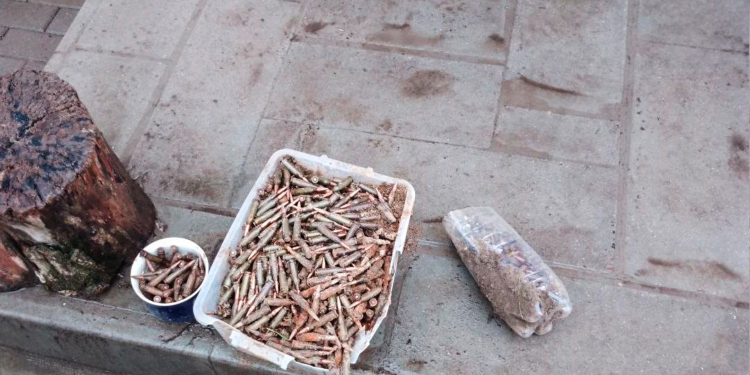 На Миколаївщині здали більше тисячі набоїв, які залишилися після окупантів (ФОТО)