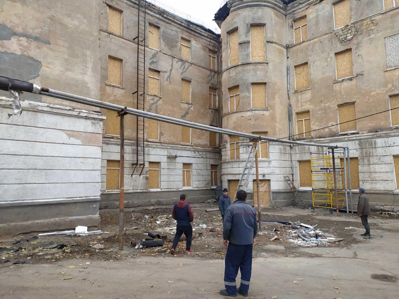 Відновлення пошкодженої російськими обстрілами інфраструктури на Миколаївщині: що зроблено за минулий тиждень (ФОТО)