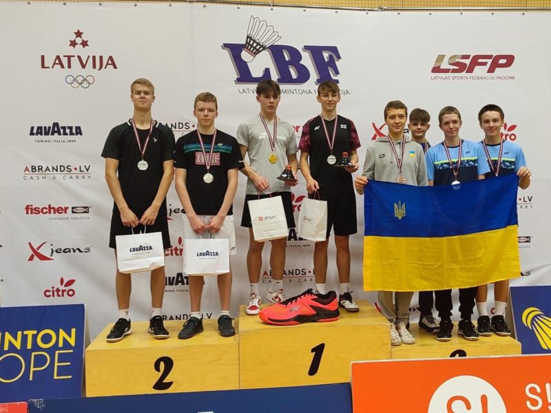 На міжнародному турнірі з бадмінтону миколаївські спортсмени здобули 7 нагород (ФОТО)