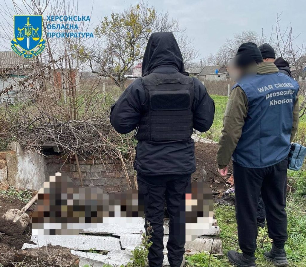 На звільненій Херсонщині почали виявляти тіла вбитих під час окупації людей із слідами тортур (ФОТО) 2