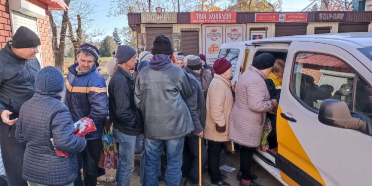 Деокупована Снігурівка на Миколаївщині: розпочато запуск газу у домівки жителів, і відновлено роботу Укрпошти (ФОТО)