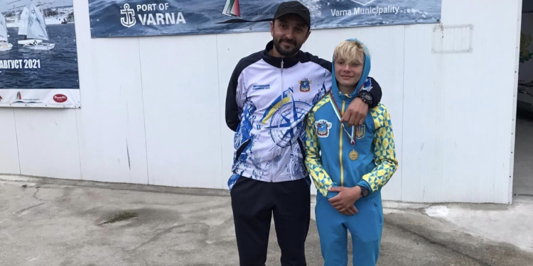 Дмитро Антипін з Миколаєва здобув «золото» міжнародної регати у Варні (ФОТО, ВІДЕО)