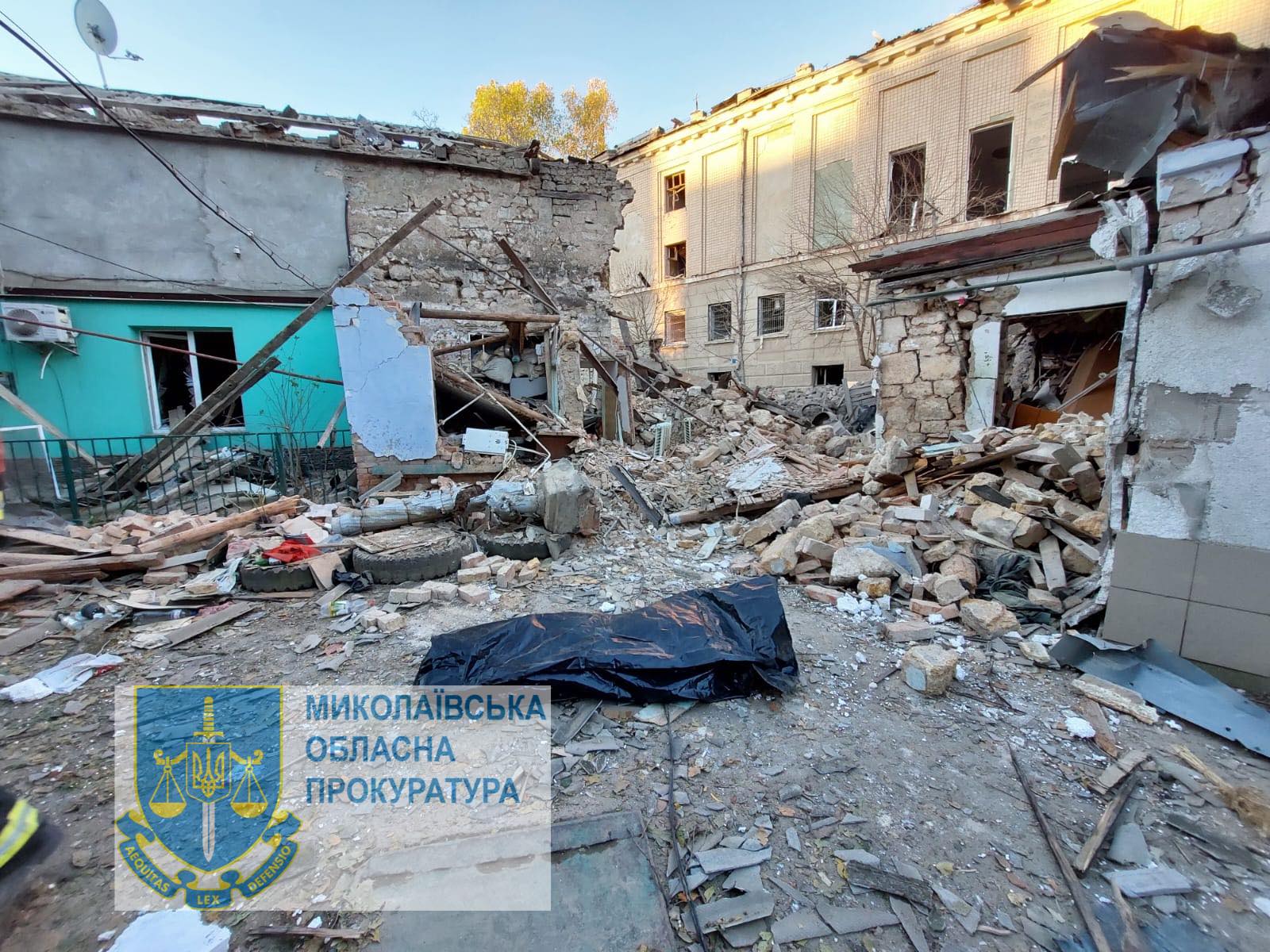 Черговий ракетний обстріл Миколаєва російськими ракетами – розпочато розслідування (ФОТО)