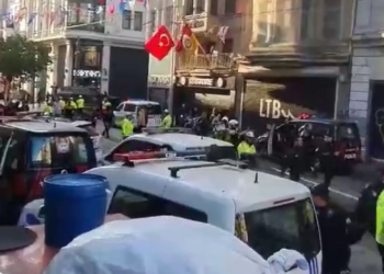 Вибух в Стамбулі, є  загиблі і поранені (ВІДЕО)