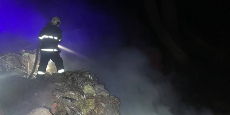 Салон краси, літня кухня, котельня і сміттєзвалище: що рятувальники Миколаївщини гасили за добу (ФОТО)