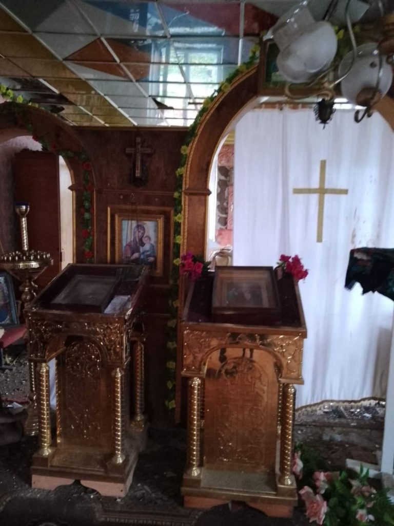 Ще один зруйнований окупантами храм на Миколаївщині: так зараз виглядає церква в Благодатному (ФОТО) 15