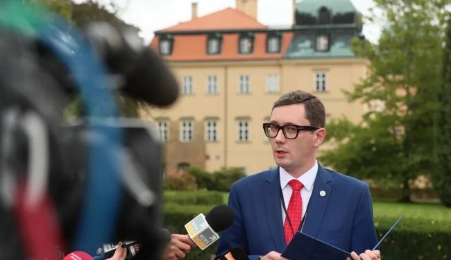 Прессекретар президента Чехії одружився з українською біженкою (ФОТО)