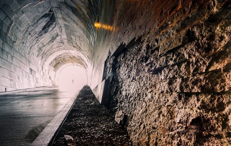 Під Ніагарським водоспадом є величезний тунель, його тільки відкрили для туристів. Звідки він і як виглядає (ФОТО)