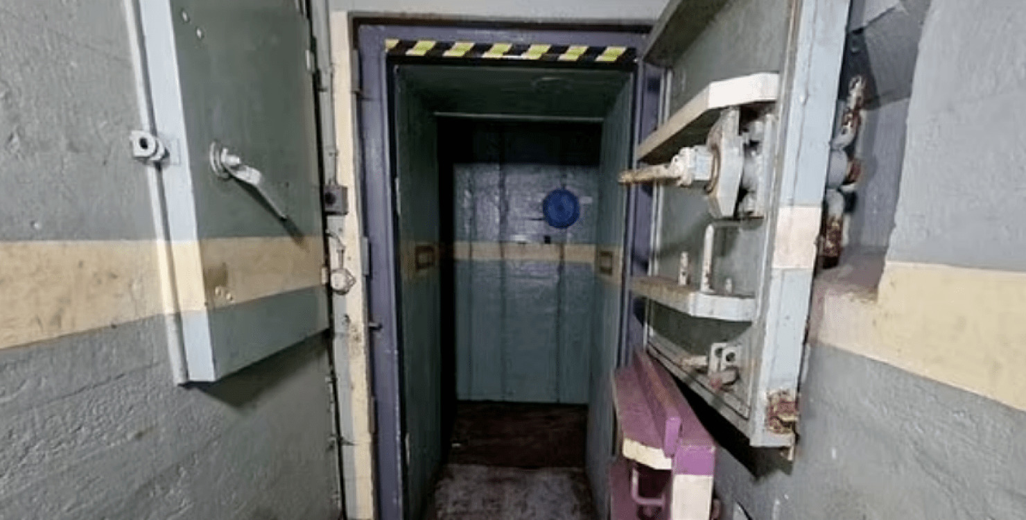 У Німеччині продають ядерний бункер – всього за $1,6 млн. Перед тим там вирощували маріхуану (ФОТО)