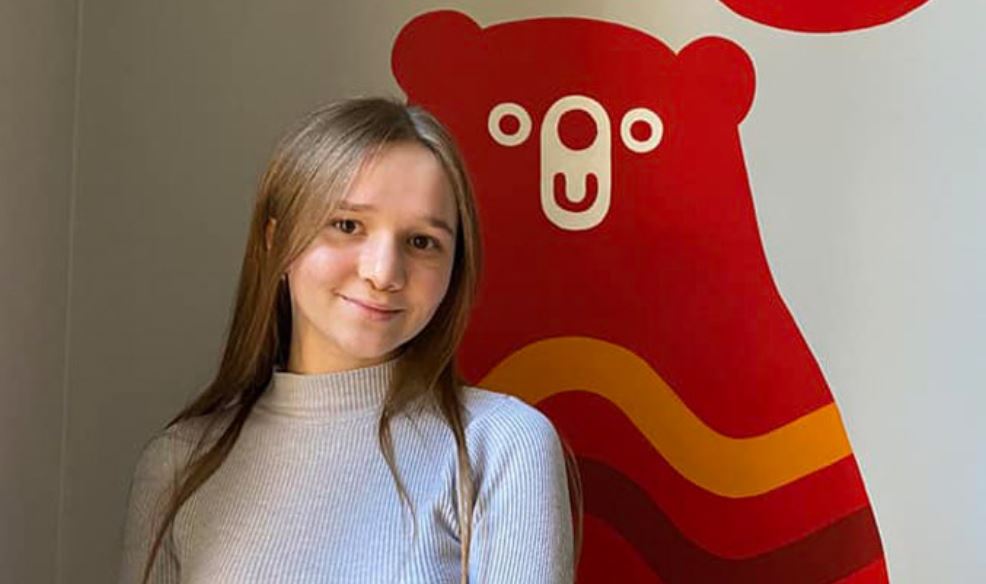 Львівські хірурги сформували ніс 17-річній дівчині з фрагменту її ребра 7