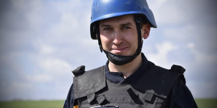 На Снігурівщині загинув піротехніх з Одеси – підірвався на міні