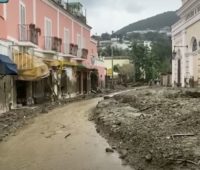 Зсуви грунту на італійському острові – вже 7 загиблих, є зниклі безвісти (ВІДЕО)