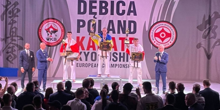 Артем Багрінець з Миколаєва – чемпіон Європи з кіокусін карате (ФОТО)