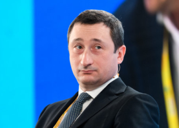 Міністр розвитку громад Олексій Чернишов подав у відставку – він може очолити “Нафтогаз”