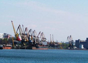 Внаслідок обстрілу китайського терміналу в Миколаєві знищено 17 тис. тон олії –  МЗС пропонує Китаю звернутись до Москви