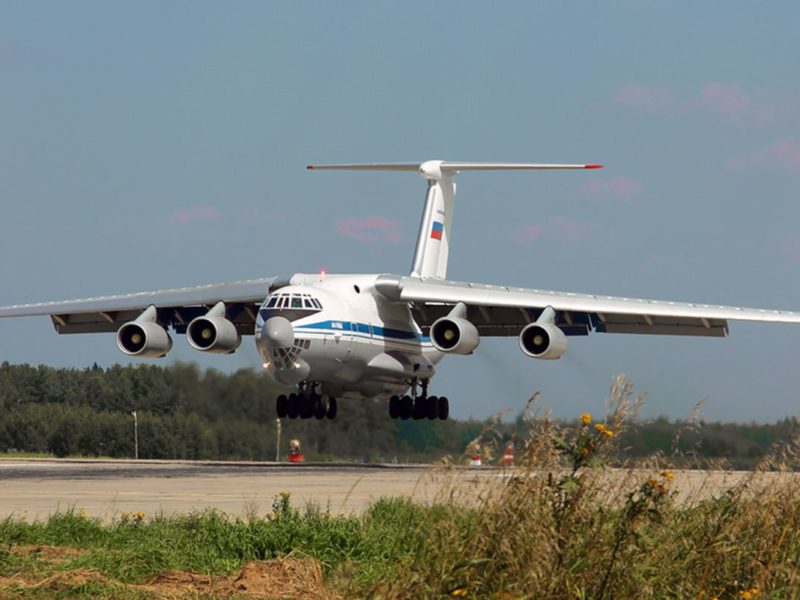 На білоруський аеродром в Мачулищах сіли 4 військово-транспорті літаки рф