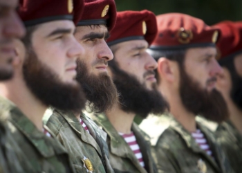 Вояки “ЛДНР” поскаржились Кадирову і просять його вгамувати своїх, які систематично їх ґвалтують (ВІДЕО)