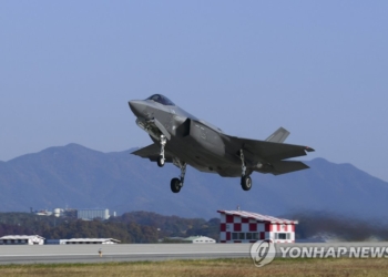 Війна нервів. Північна Корея підняла в повітря 180 літаків, Південна – 80