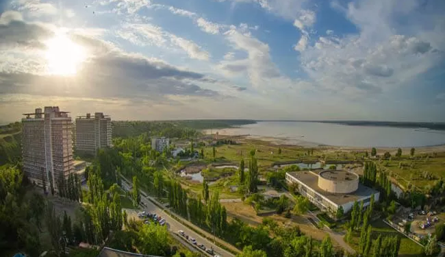 Санаторії в Куяльнику передані державі. Те ж буде з профспілковим майном в Києві і Закарпатті