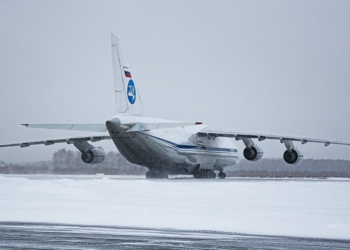 РФ щось активно вивозить з Китаю – фіксуються регулярні рейси важких “Русланів”, частина – з  вимкненими транспондерами (ВІДЕО)