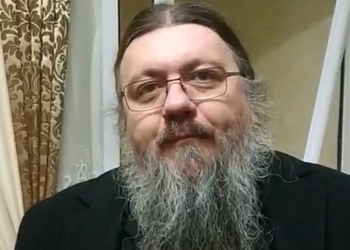 Секретар Чернівецько-Буковинської єпархії, якого заскочили з неповнолітнім в ліжку, жаліється на віроломство СБУ (ВІДЕО)