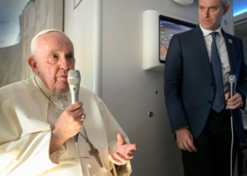 “Дуже поважаю російський народ, російський гуманізм”, – Папа назвав Україну мученицею, а російський народ великим