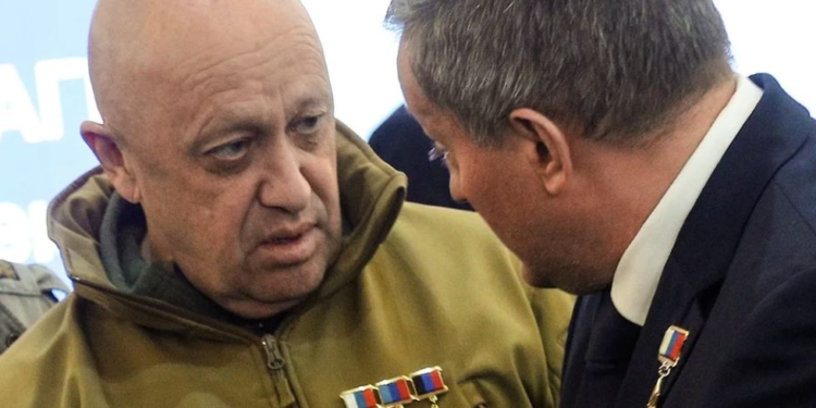 Стосується кожного бізнесу. Пригожин в прикордонних з Україною областях організовує вахтове ополчення: тиждень в окопах – 3 на роботі