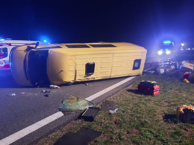 У Польщі перекинувся бус із українцями- загинув 12-річний хлопчик (ФОТО) 2