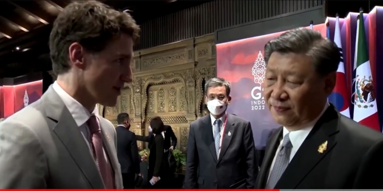 Маленький скандал між великими країнами – Сі Цзіньпін і Джастін Трюдо непорозумілися в кулуарах G20 (ВІДЕО)