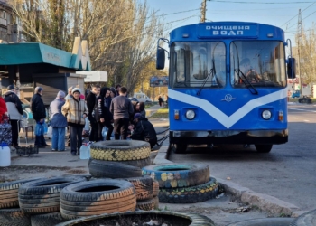 Від завтра в Миколаєві змінюється графік розвозу питної води тролейбусом і трамваєм