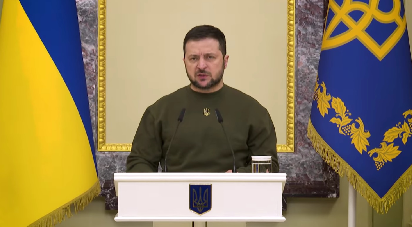 «Коли в державі День Збройних Сил за своїм сенсом є святом вдячності – таку державу не здолати» – звернення Зеленського (ВІДЕО)