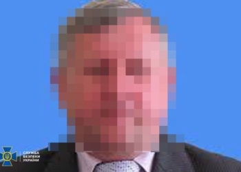 Колишній мер Снігурівки на Миколаївщині добровільно служив окупантам – йому заочно повідомлено про підозру, бо він втік (ФОТО)