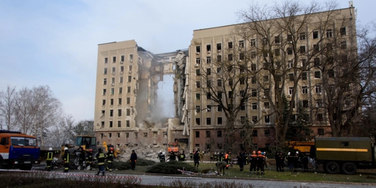 Будівлю Миколаївської ОВА, яка постраждала внаслідок російського ракетного удару, знесуть