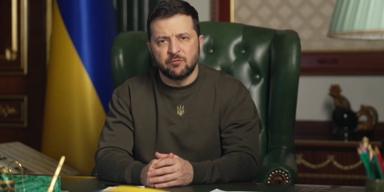 Засідання Ставки, ситуація в енергетиці і санкції проти 7 осіб – про що в своєму зверненні говорив Зеленський (ВІДЕО)