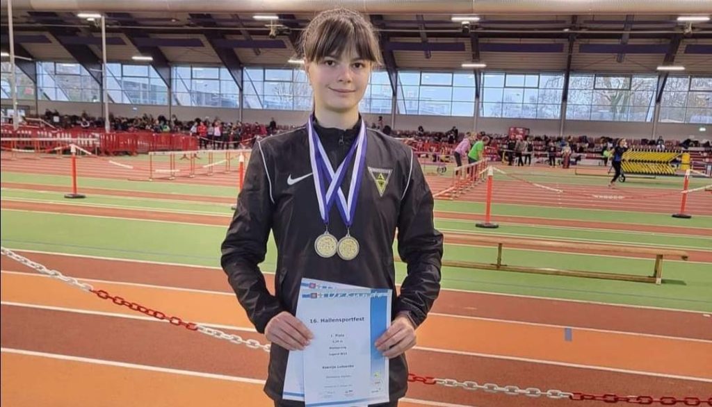 Юна миколаївська легкоатлетка на змаганнях в Німеччині зробила переможний дубль 1