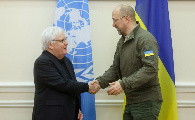 Шмигаль закликав заступника Генсекретаря ООН розширити «зернову ініціативу» ще на два порти Миколаєва