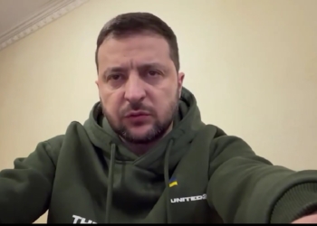 «Шановні партнери! Знайдіть можливість дати Україні надійний захист неба, надійний щит ППО» – звернення Зеленського (ВІДЕО)