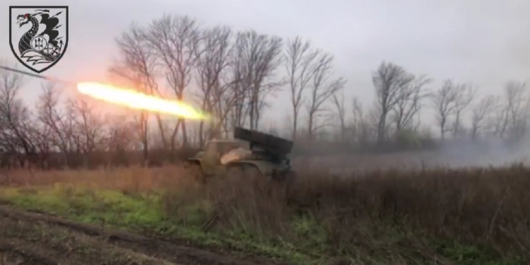 «Буде тобі, враже, як Залужний скаже»: як «насипають» ворогу артилеристи Миколаївської бригади морської піхоти (ВІДЕО)