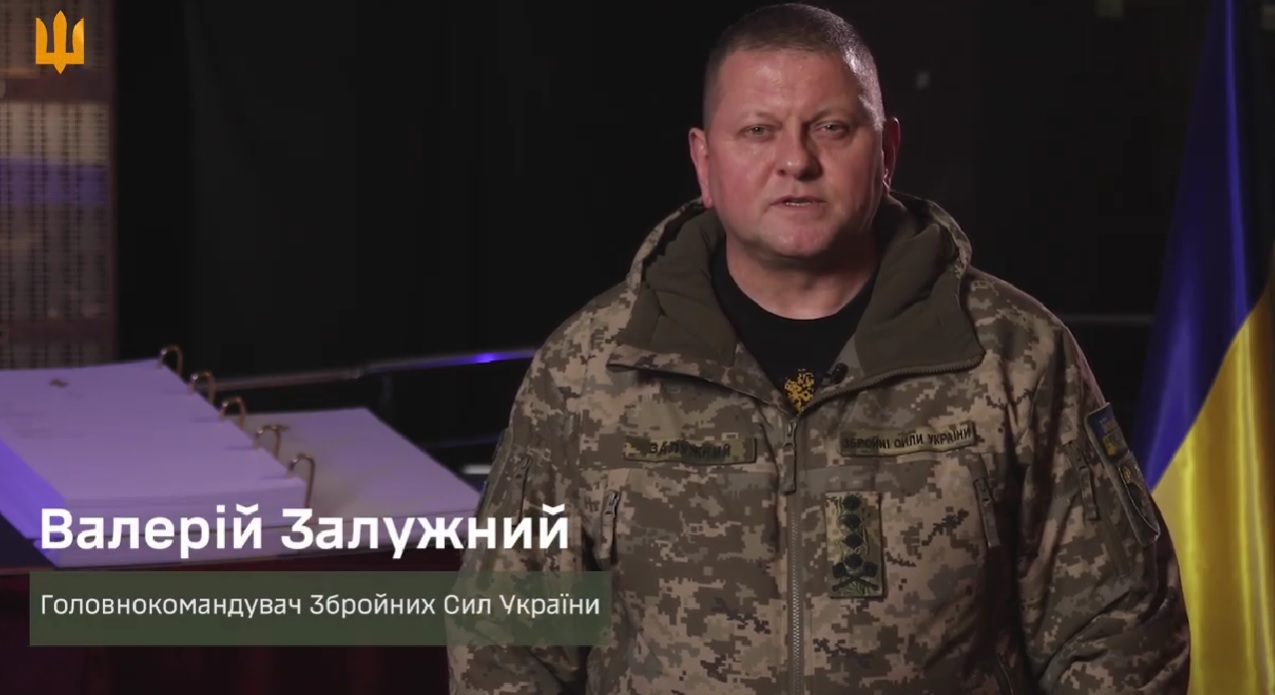 «Пліч-о-пліч зі мною кращі. Міцніші за сталь, запекліші за вогонь, сильніші за будь-яку стихію» – привітання Валерія Залужного з Днем Збройних Сил України (ВІДЕО)