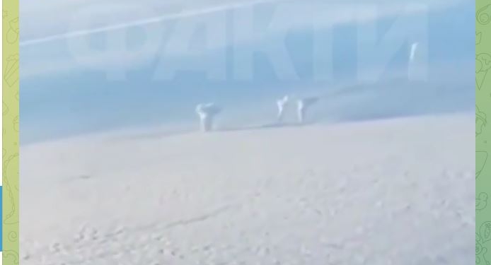 Сьогоднішні ракетні удари по Україні показали з літака (ВІДЕО)