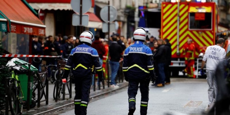 Стрілянина в центрі Парижа: двоє вбитих, четверо поранених (ВІДЕО)