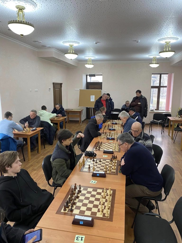 В Миколаєві вперше за 10 місяців відбувся шаховий турнір (ФОТО) 35