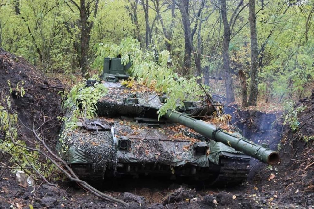 В Україні ліквідовано понад 100 тисяч російських окупантів, більше 3 тисяч танків і майже 6 тисяч ББМ. Повні втрати ворога 4