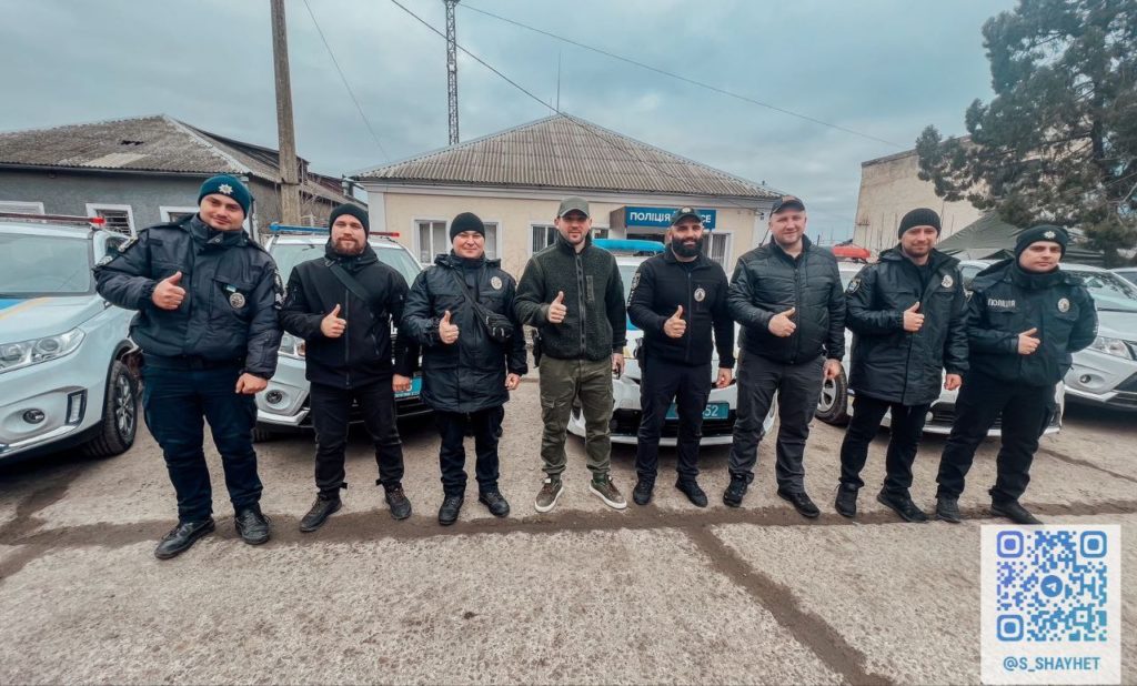 Поліція Снігурівки на Миколаївщині передали 8 нових службових авто (ФОТО) 3