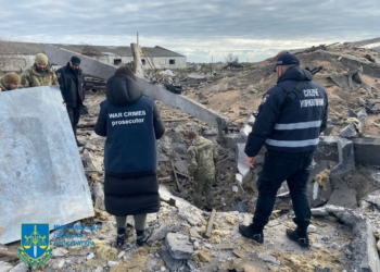 Сьогоднішня ракетна атака: «прильот» однієї з російських ракет зафіксовано в Рибаківці на Миколаївщині (ФОТО)