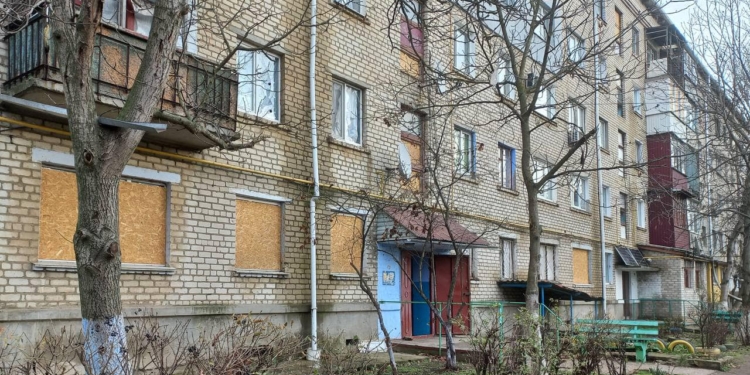 Відновлення пошкодженої російськими обстрілами інфраструктури на Миколаївщині: що зроблено за тиждень (ФОТО)