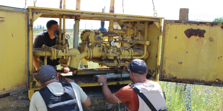 Співробітники «Миколаївгаз» обстежували газопроводи в перервах між обстрілами росіян (ФОТО)