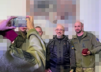 В Миколаєві міністр оборони Резніков нагородив військових і волонтерів (ФОТО)